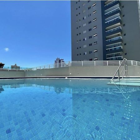 Apto Otima Localizacao A 100M Da Praia, Piscina, Ar Condicionado, Garagem E Portaria 24H ปรายากรันเด ภายนอก รูปภาพ