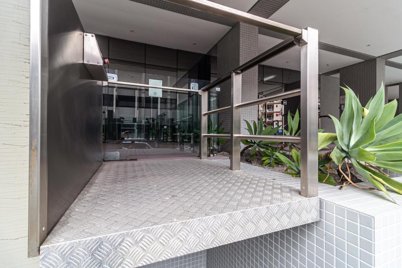 Apto Otima Localizacao A 100M Da Praia, Piscina, Ar Condicionado, Garagem E Portaria 24H ปรายากรันเด ภายนอก รูปภาพ
